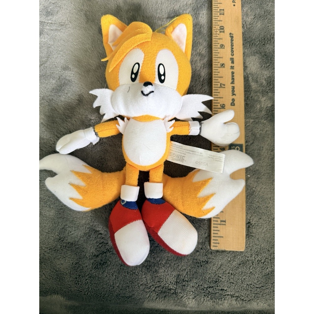 Sonic the Hedgehog Tails Classic Video Game Plush Tomy Sega Collector's 2021 Toy